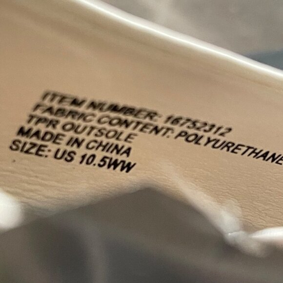 Torrid Womens New White 90s Y2K Faux Leather Chunky Lug Loafers 10.5 Extra Wide - Picture 3 of 9